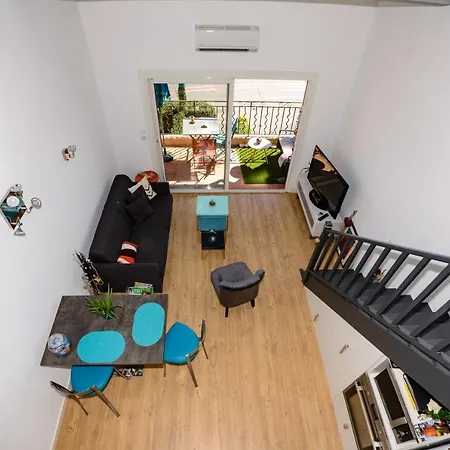 A 2 Pas De La Mer Apartment